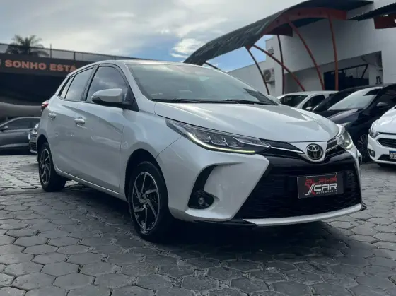TOYOTA YARIS 2023