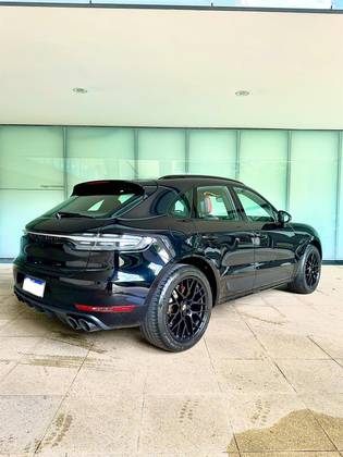 PORSCHE MACAN 2021