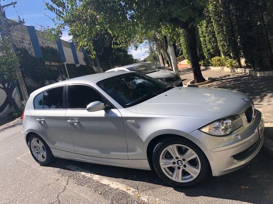 BMW 120i 2010