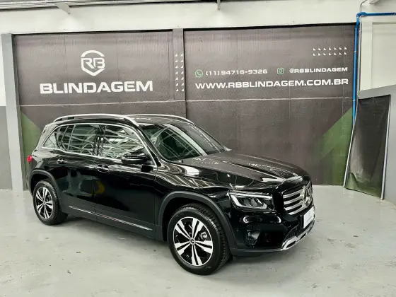 MERCEDES-BENZ GLB 220 2025
