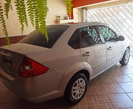 FORD FIESTA 2009