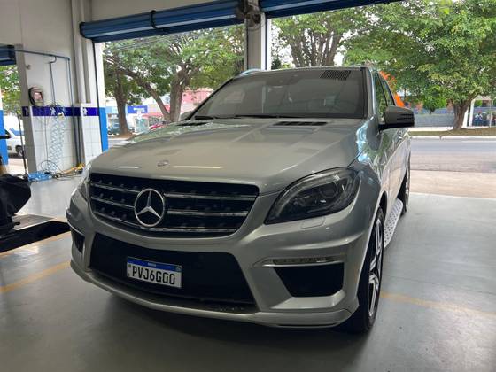 MERCEDES-BENZ ML 63 AMG 2015