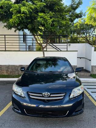 TOYOTA COROLLA 2011