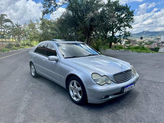 MERCEDES-BENZ C 320 2001
