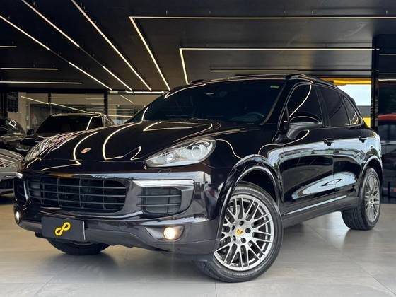 PORSCHE CAYENNE 2018