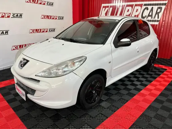 PEUGEOT 207 2012