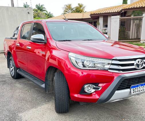 TOYOTA HILUX 2018