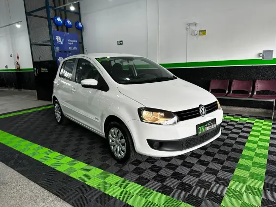 VOLKSWAGEN FOX 2014