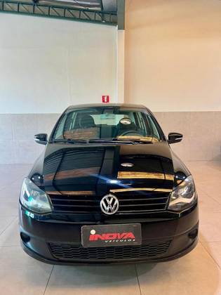 VOLKSWAGEN FOX 2014