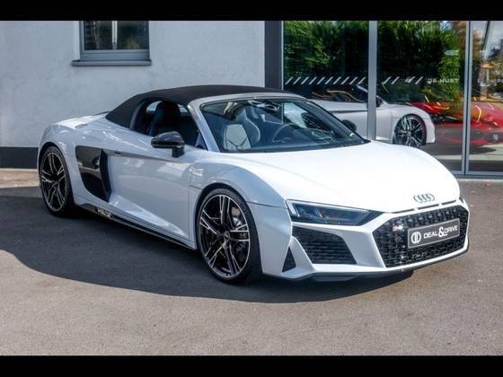 AUDI R8 2022