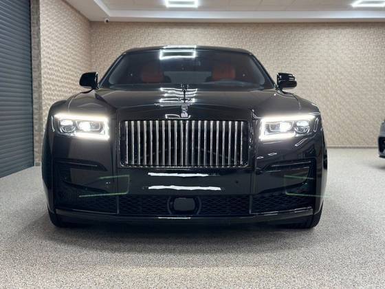 ROLLS-ROYCE GHOST 2023