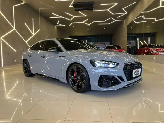 AUDI RS5 2023