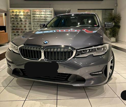 BMW 320i 2021