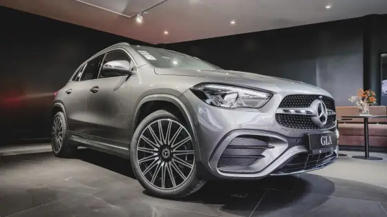 MERCEDES-BENZ GLA 200 2025
