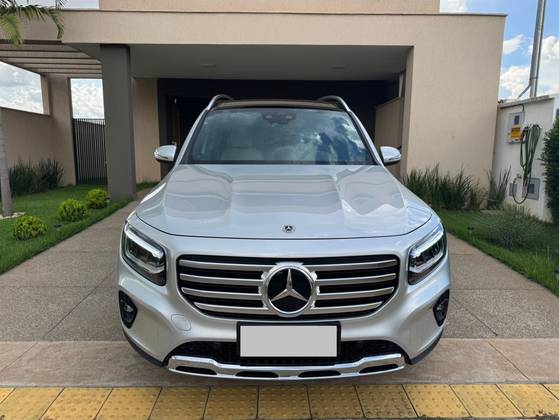 MERCEDES-BENZ GLB 200 2024