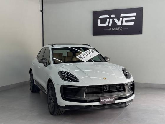 PORSCHE MACAN 2025