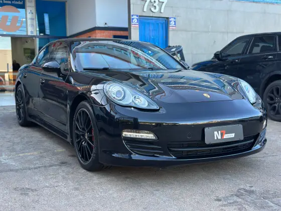 PORSCHE PANAMERA 2012