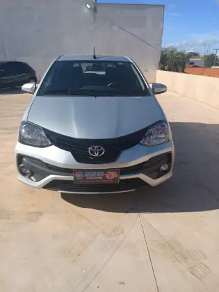 TOYOTA ETIOS 2021