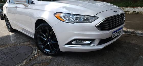 FORD FUSION 2018
