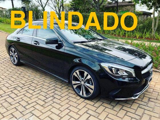 MERCEDES-BENZ CLA 200 2017