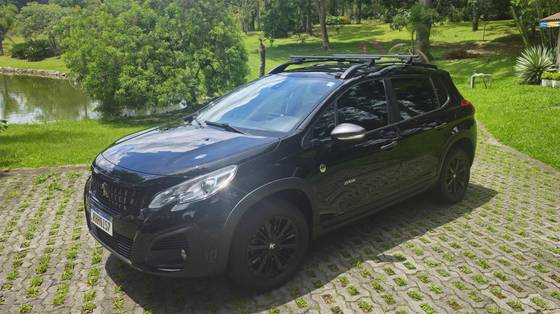 PEUGEOT 2008 2022