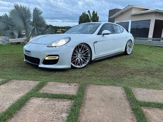 PORSCHE PANAMERA 2013