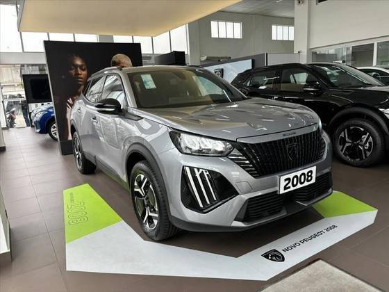 PEUGEOT 2008 2025