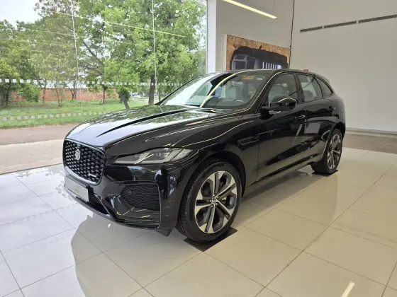 JAGUAR F-PACE 2025