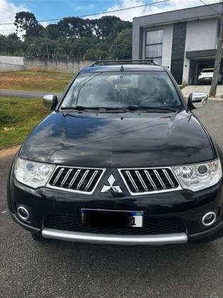 MITSUBISHI PAJERO DAKAR 2010