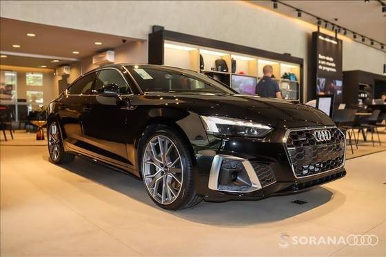 AUDI A5 2025
