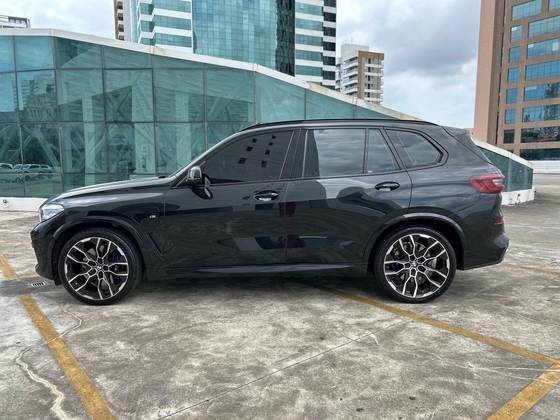 BMW X5 2021