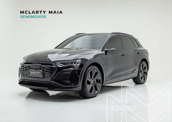 AUDI Q8 E-TRON 2024