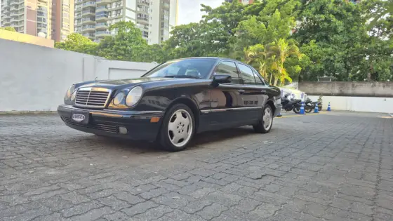 MERCEDES-BENZ E 320 1997