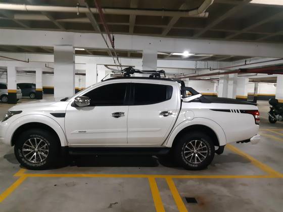 MITSUBISHI L200 TRITON 2020