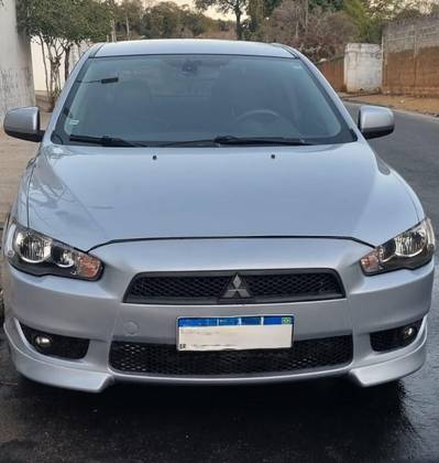 MITSUBISHI LANCER 2012