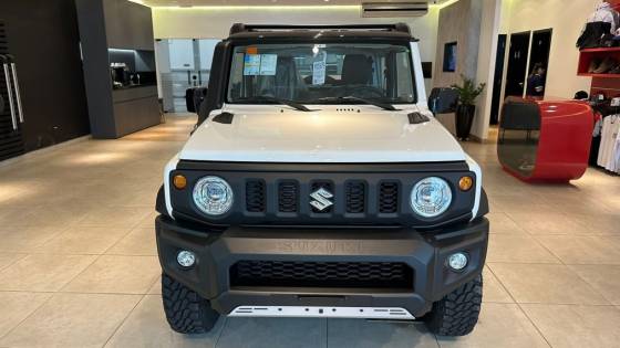 SUZUKI JIMNY 2025