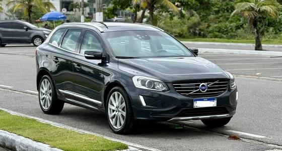 VOLVO XC60 2015