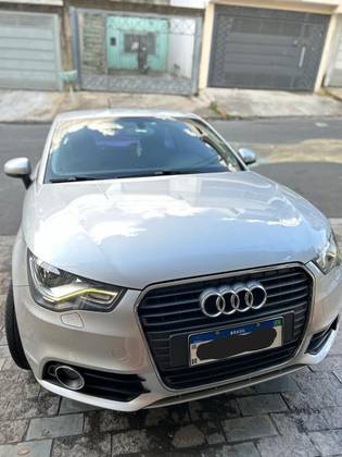 AUDI A1 2011