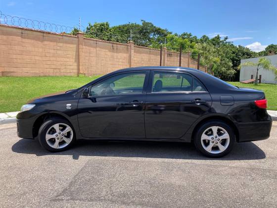 TOYOTA COROLLA 2014