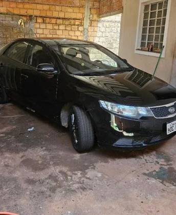 KIA CERATO 2011