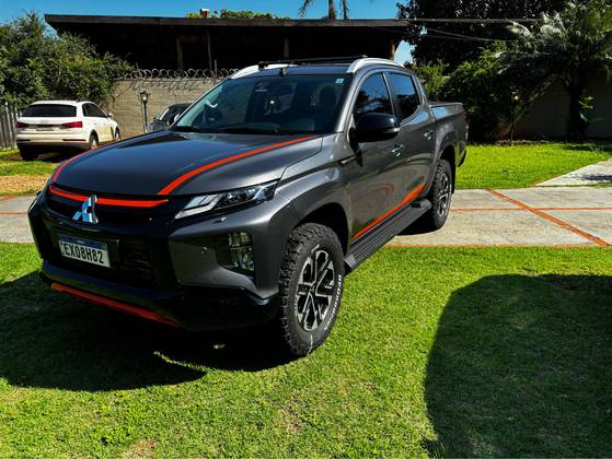MITSUBISHI L200 TRITON 2023