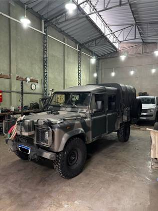 LAND ROVER DEFENDER 2001