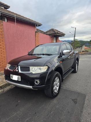 MITSUBISHI L200 TRITON 2013
