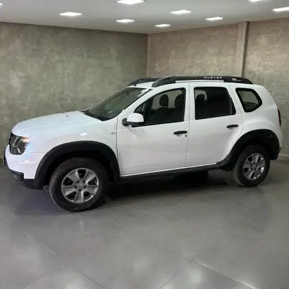 RENAULT DUSTER 2019