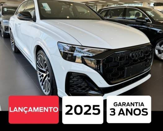 AUDI Q8 2025