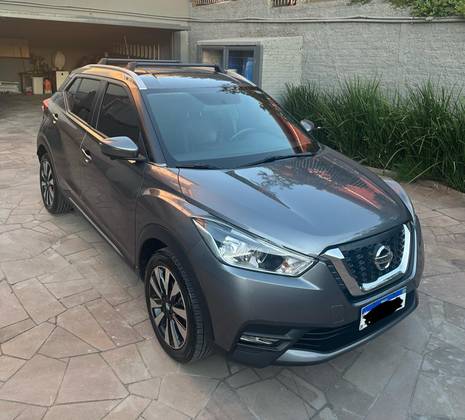 NISSAN KICKS 2017