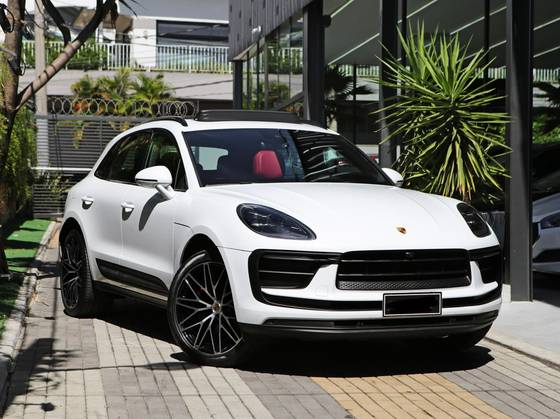 PORSCHE MACAN 2023