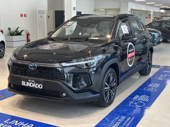 TOYOTA COROLLA CROSS 2025