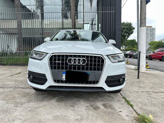 AUDI Q3 2015