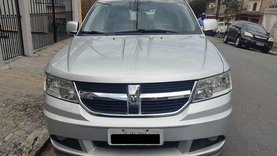 DODGE JOURNEY 2010